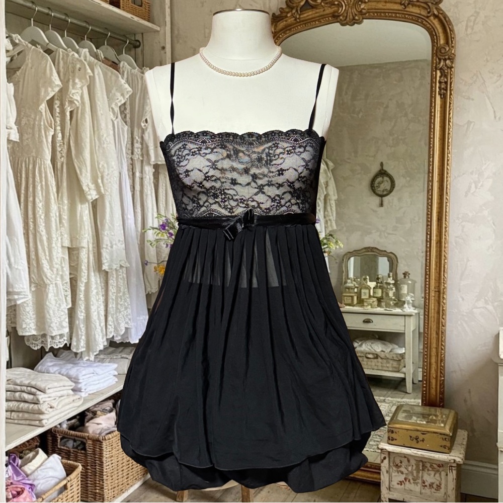 Black Babydoll Lace Trim Chemise